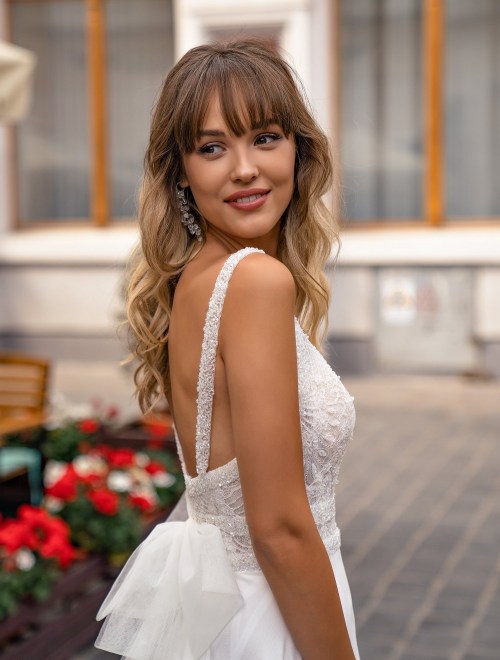 https://elisebride.ro/images/stories/virtuemart/product/5 Niko       (4).jpg
